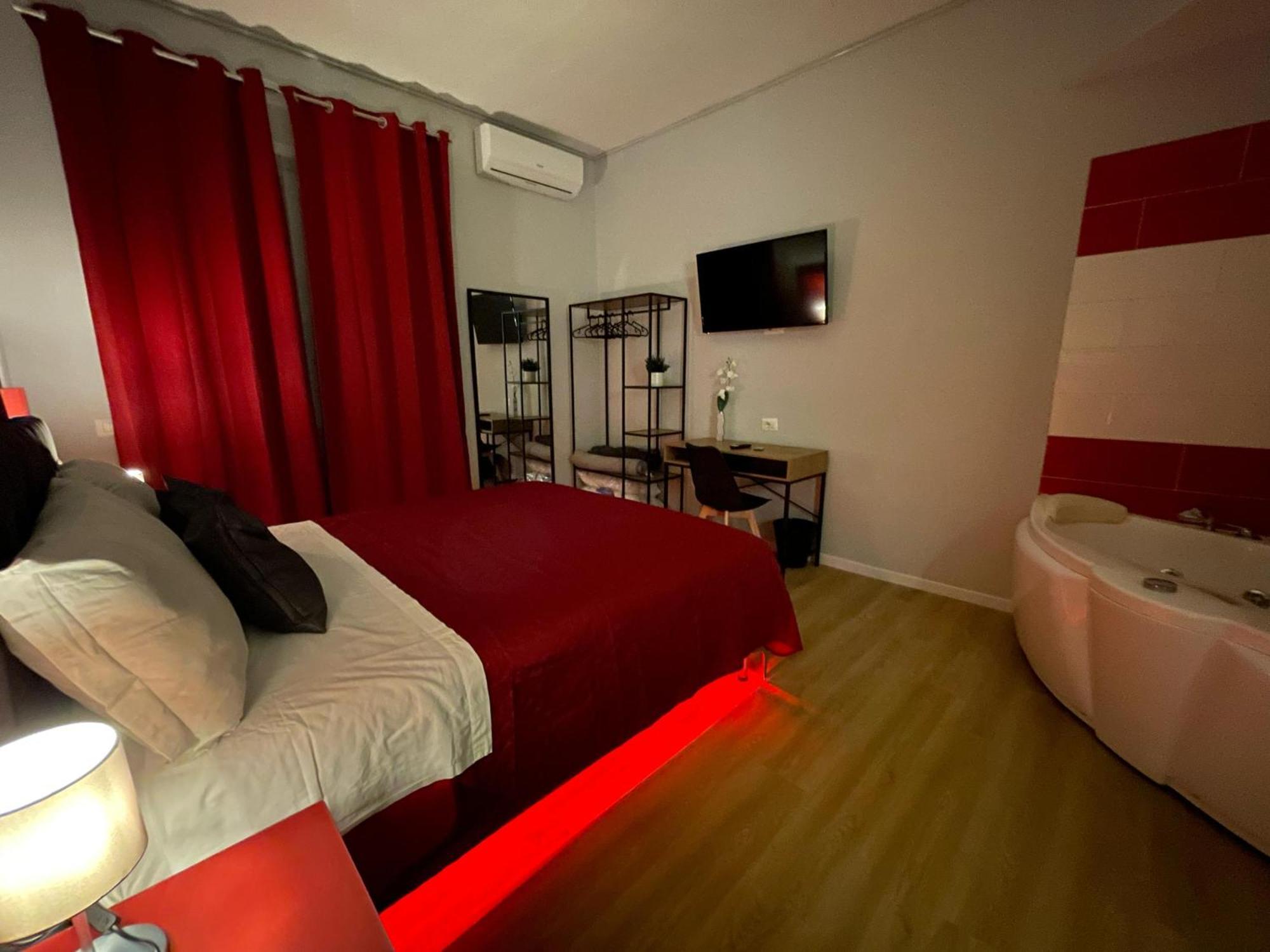 Vomero Suite And Deluxe Room B&B Napoli Dış mekan fotoğraf